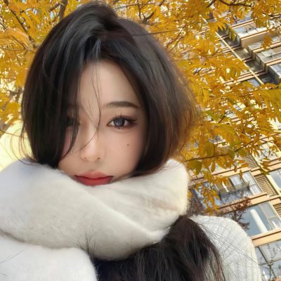 在他的阴影下
